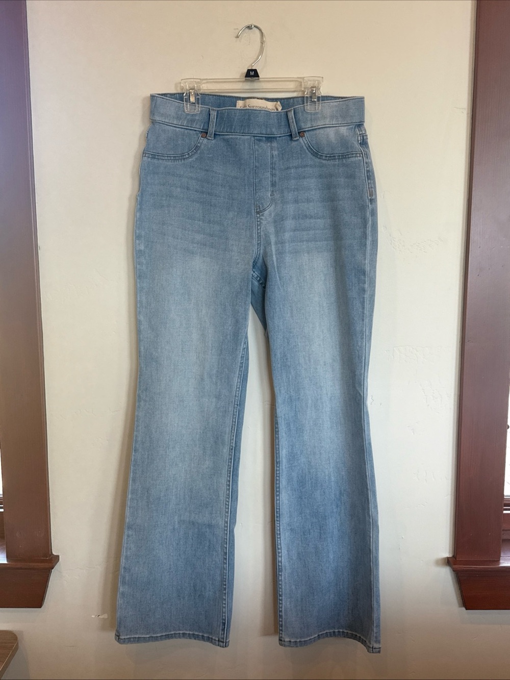 Soft Surroundings Pull On Straight Jeans In Light Wash Size Medium